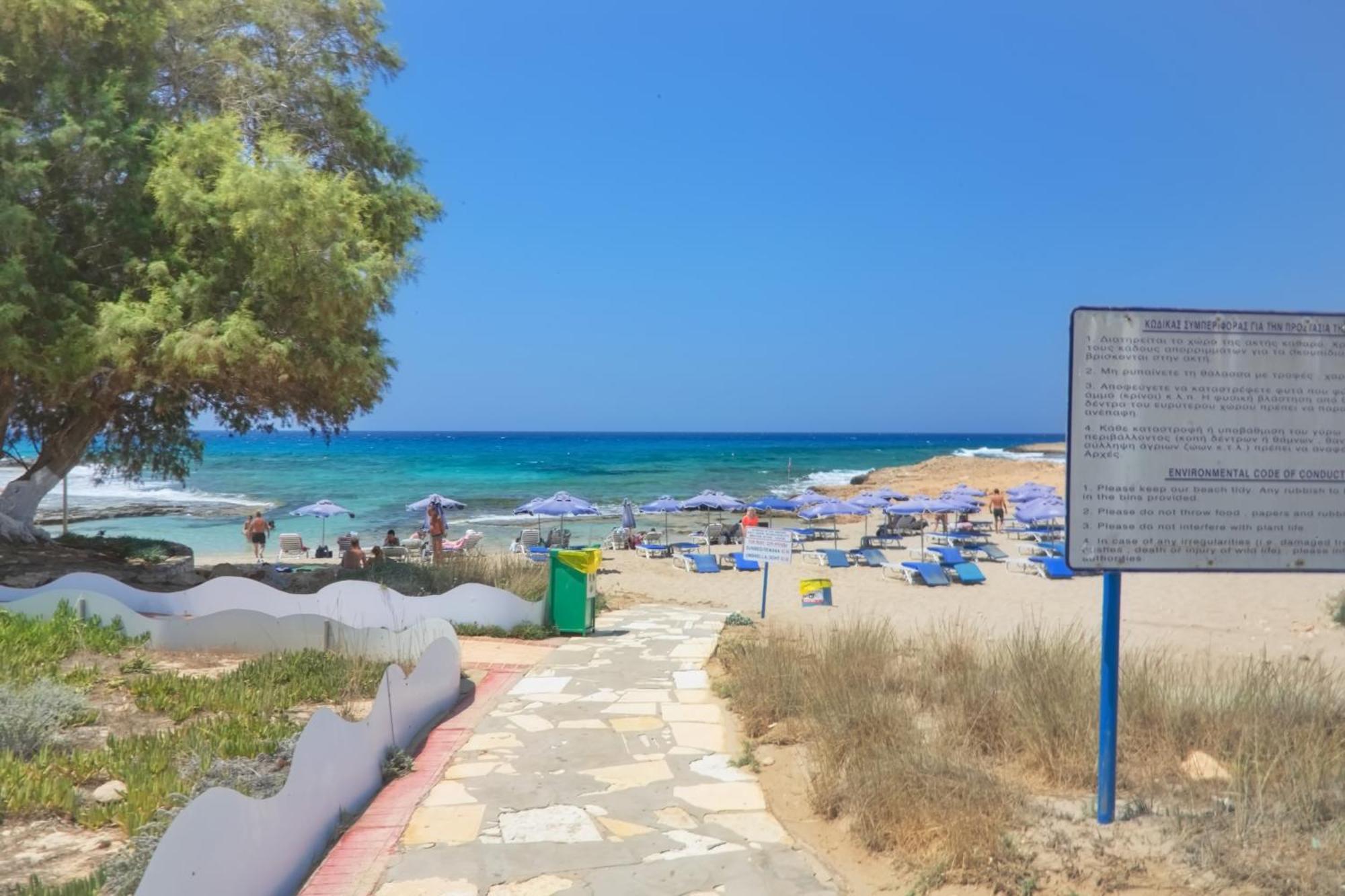 Beachfront Luxury Villa Idania Agia Napa Buitenkant foto