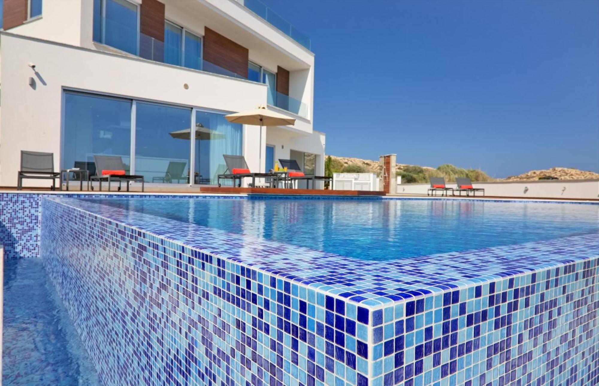 Beachfront Luxury Villa Idania Agia Napa Buitenkant foto