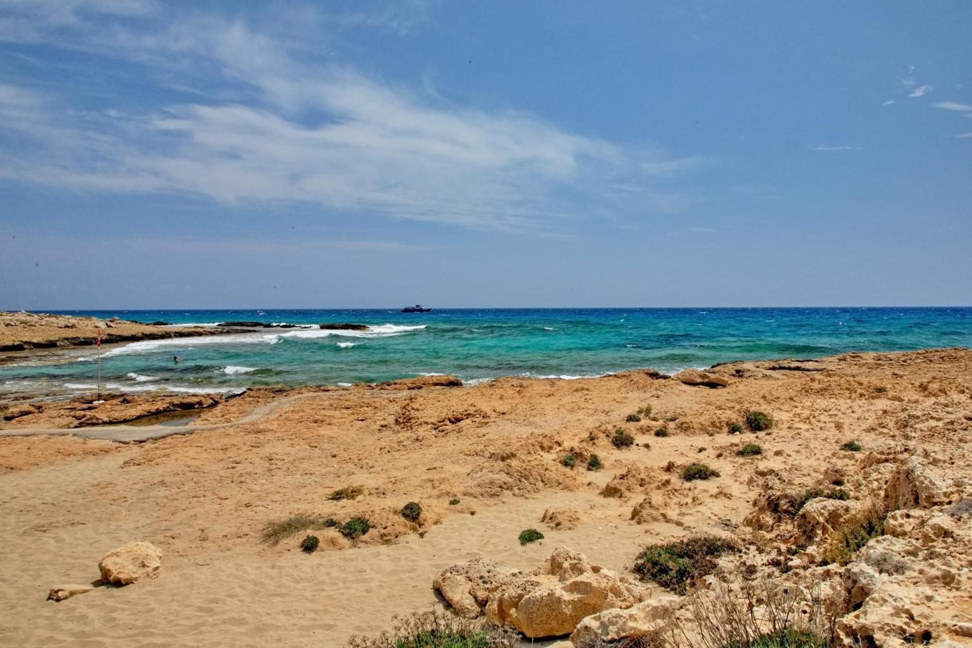 Beachfront Luxury Villa Idania Agia Napa Buitenkant foto