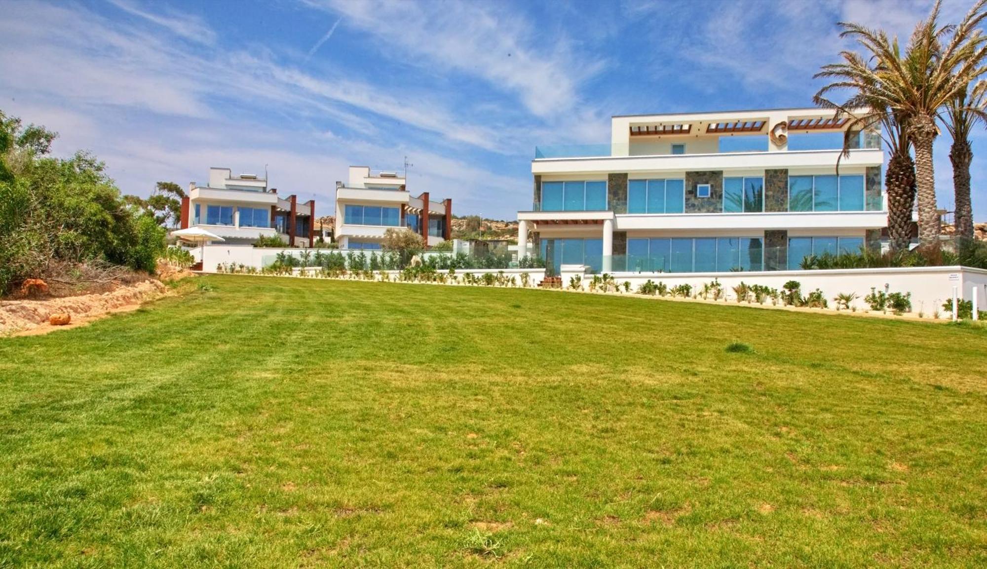 Beachfront Luxury Villa Idania Agia Napa Buitenkant foto
