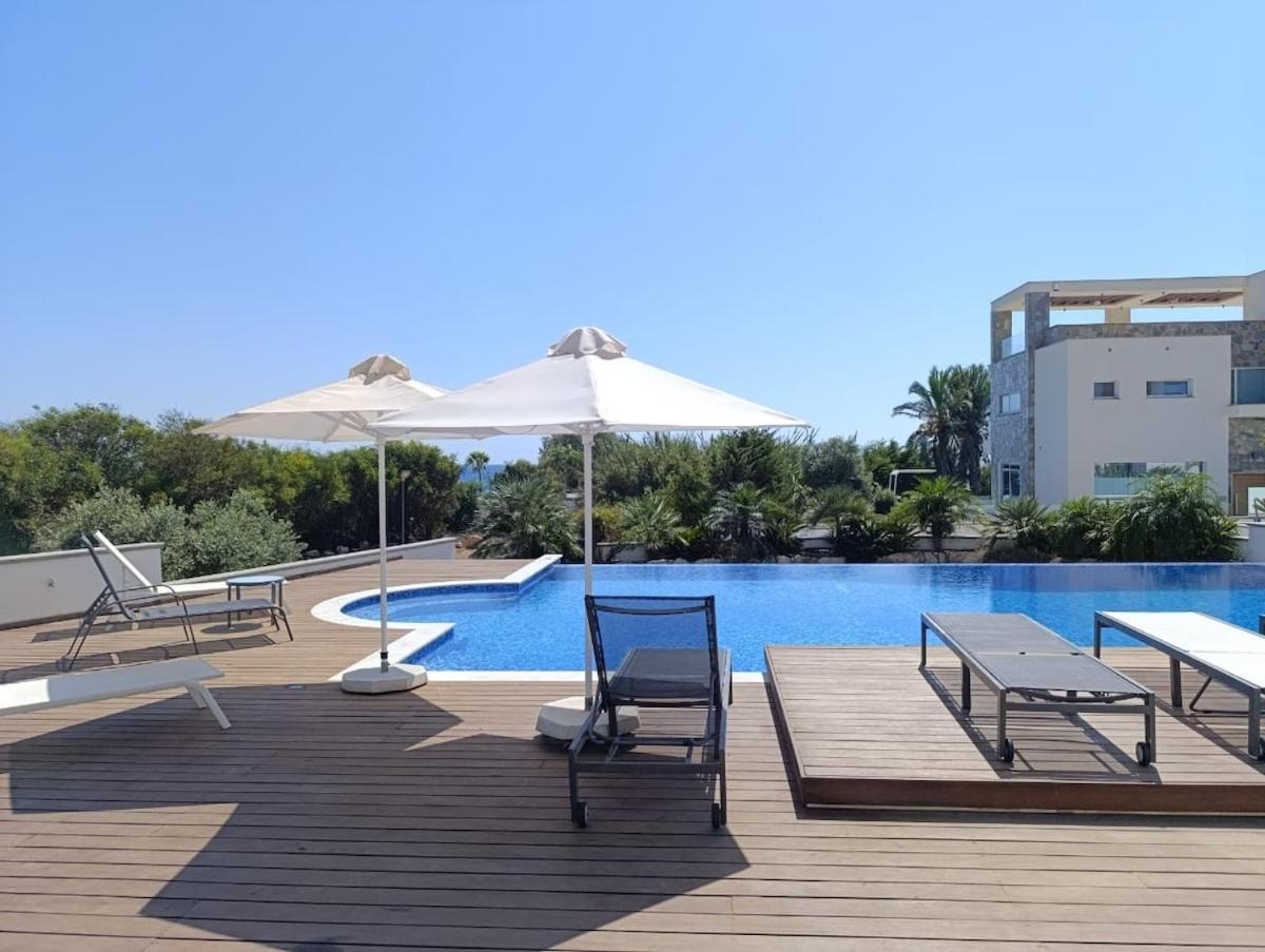 Beachfront Luxury Villa Idania Agia Napa Buitenkant foto